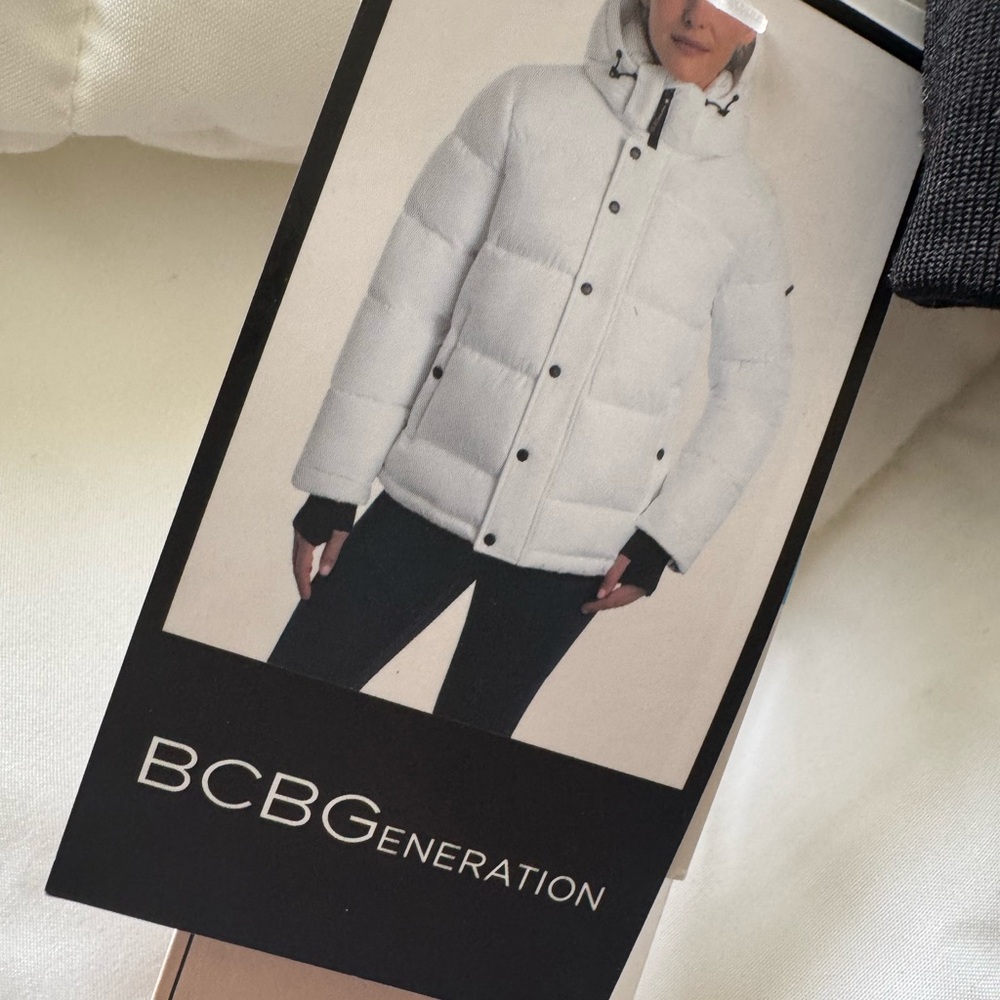 *New with tags *BCBGeneration Bright White Puffer Jacket